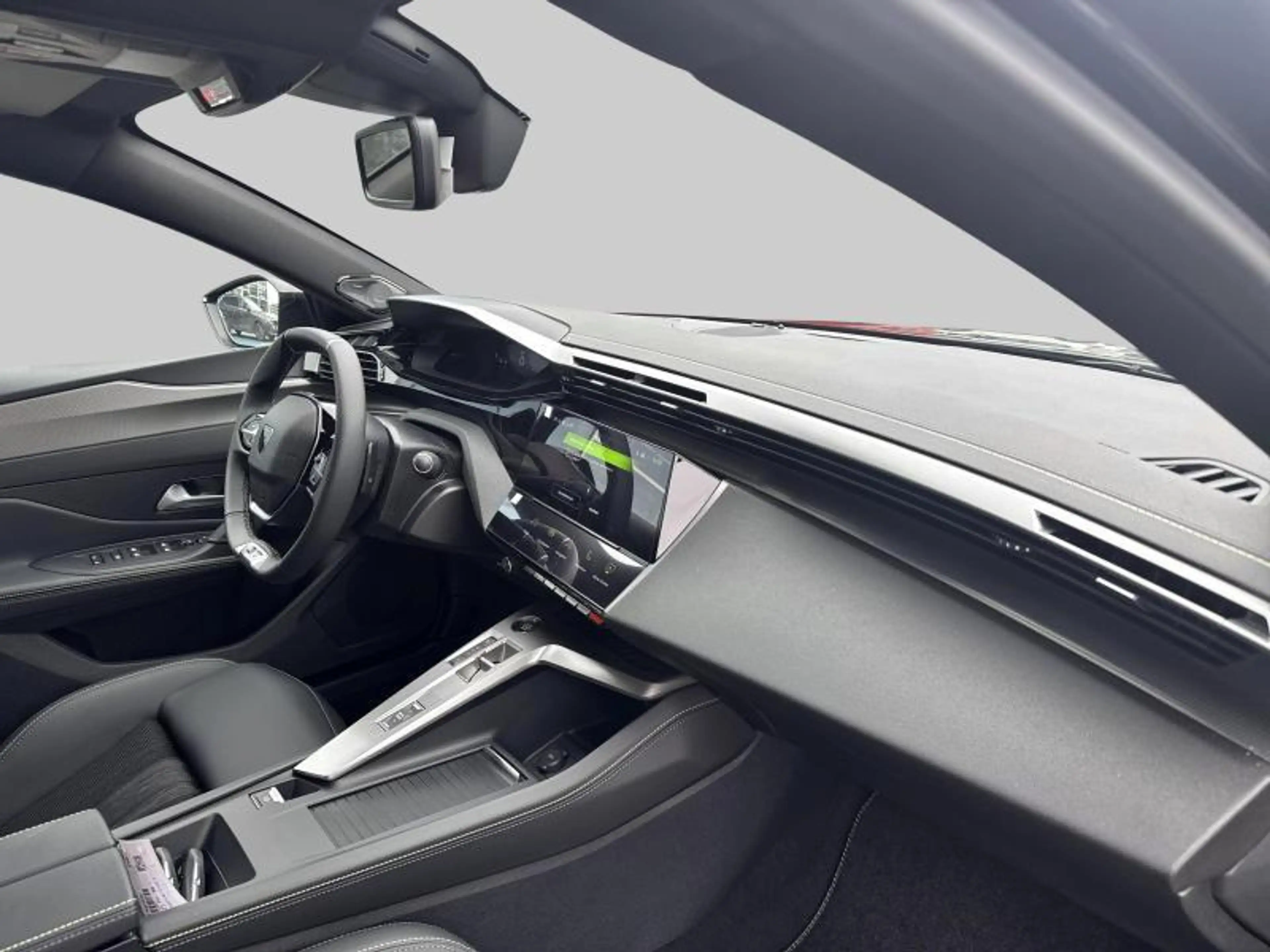 Peugeot 408 GT Hybrid 145 e-DCS6 — photo 9