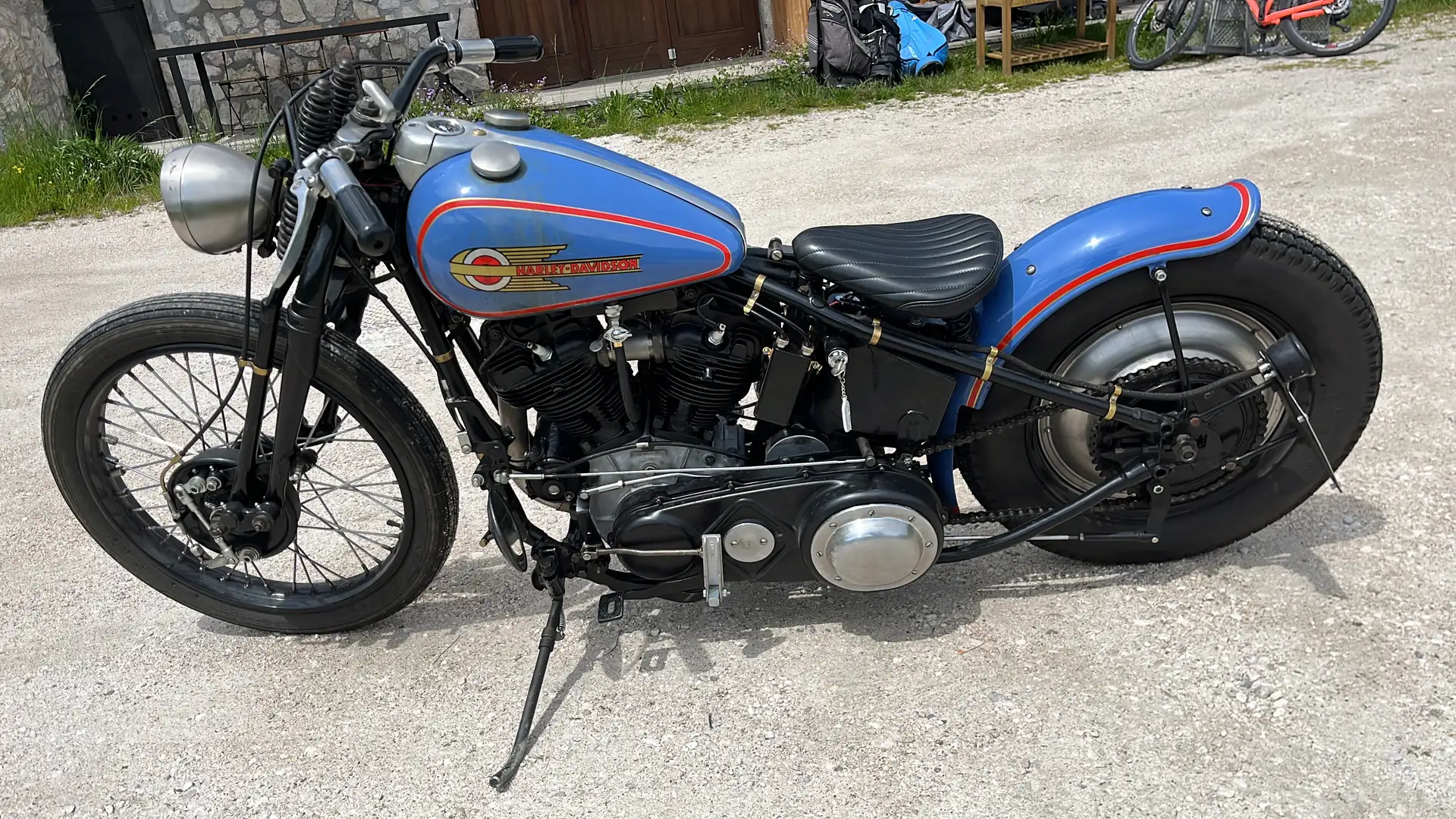 Harley-Davidson Knucklehead Knuck Blue - 1