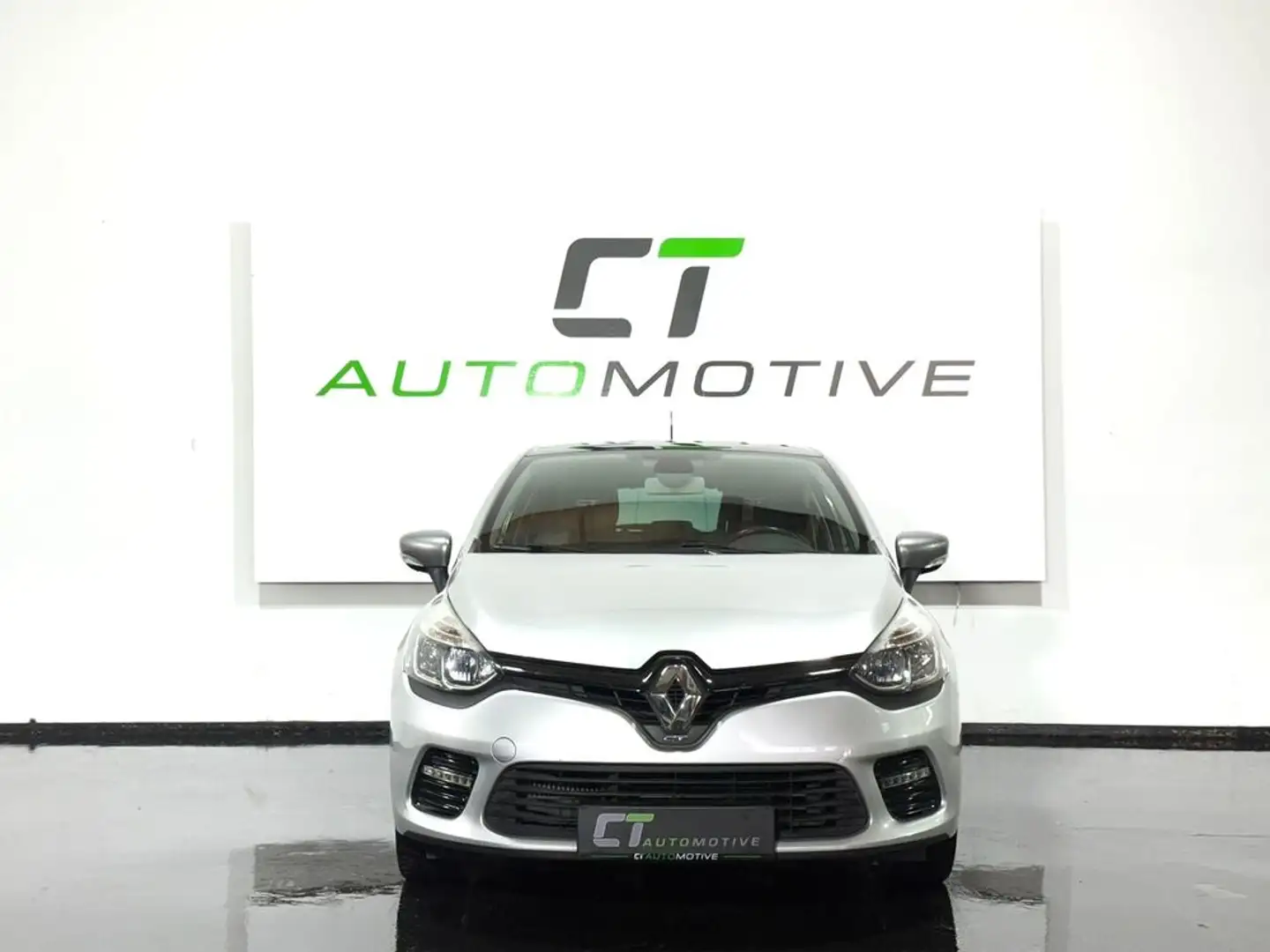 Renault Clio GT TCe 120 Aut. Grau - 2