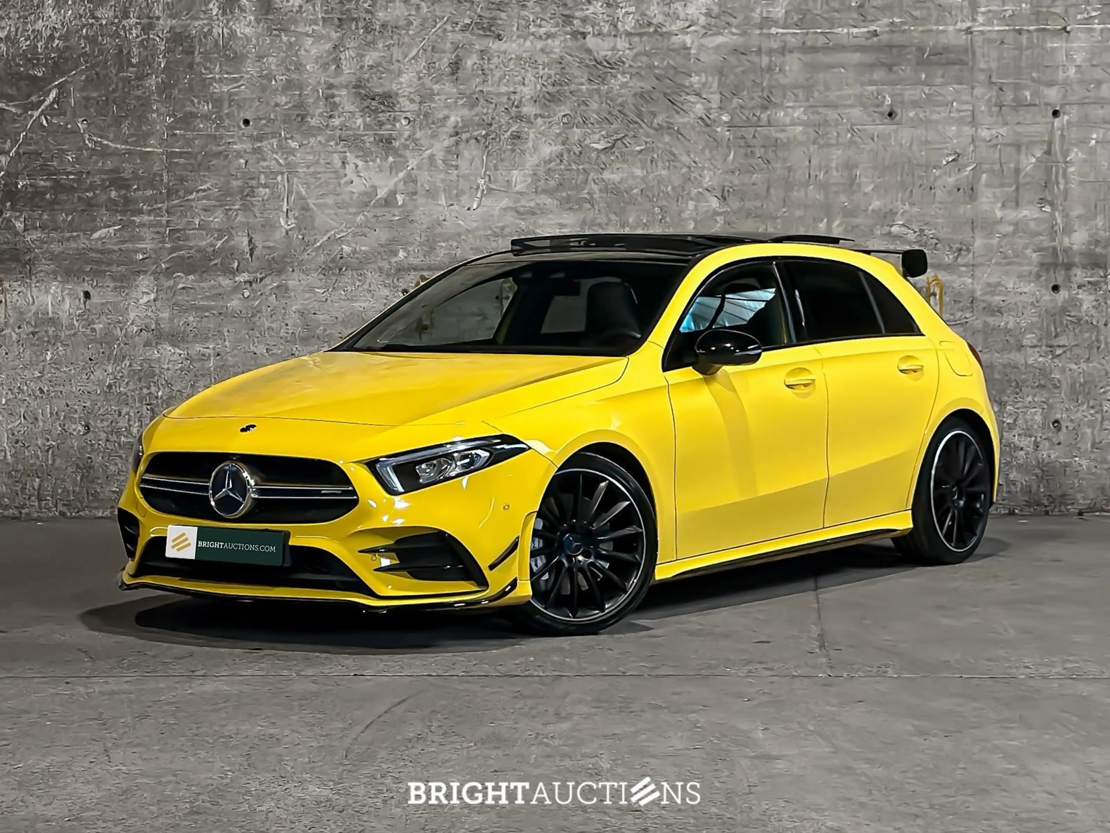 Mercedes-Benz A 35 AMG A35 4MATIC Edition 1