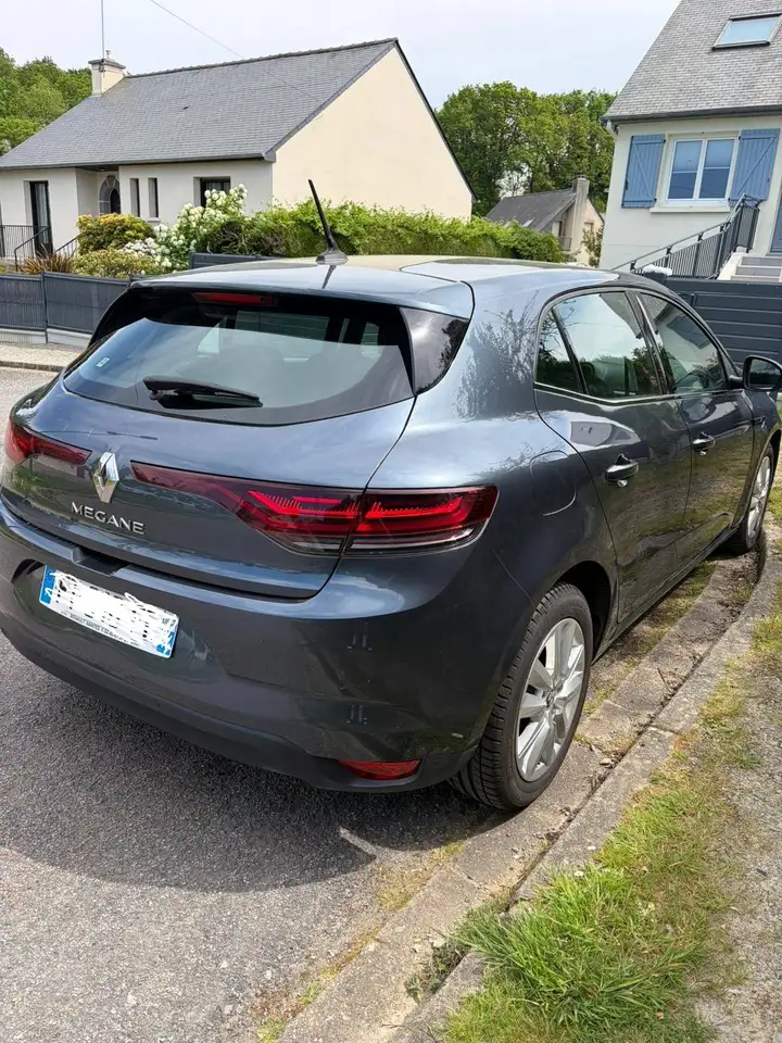 Renault Megane Berline — photo 4