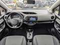Toyota Yaris 1.5 Hybrid Now | Cruise Control | Climate control Wit - thumbnail 3