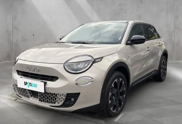 Fiat 600 600 1.2 Hybrid La Prima DCT