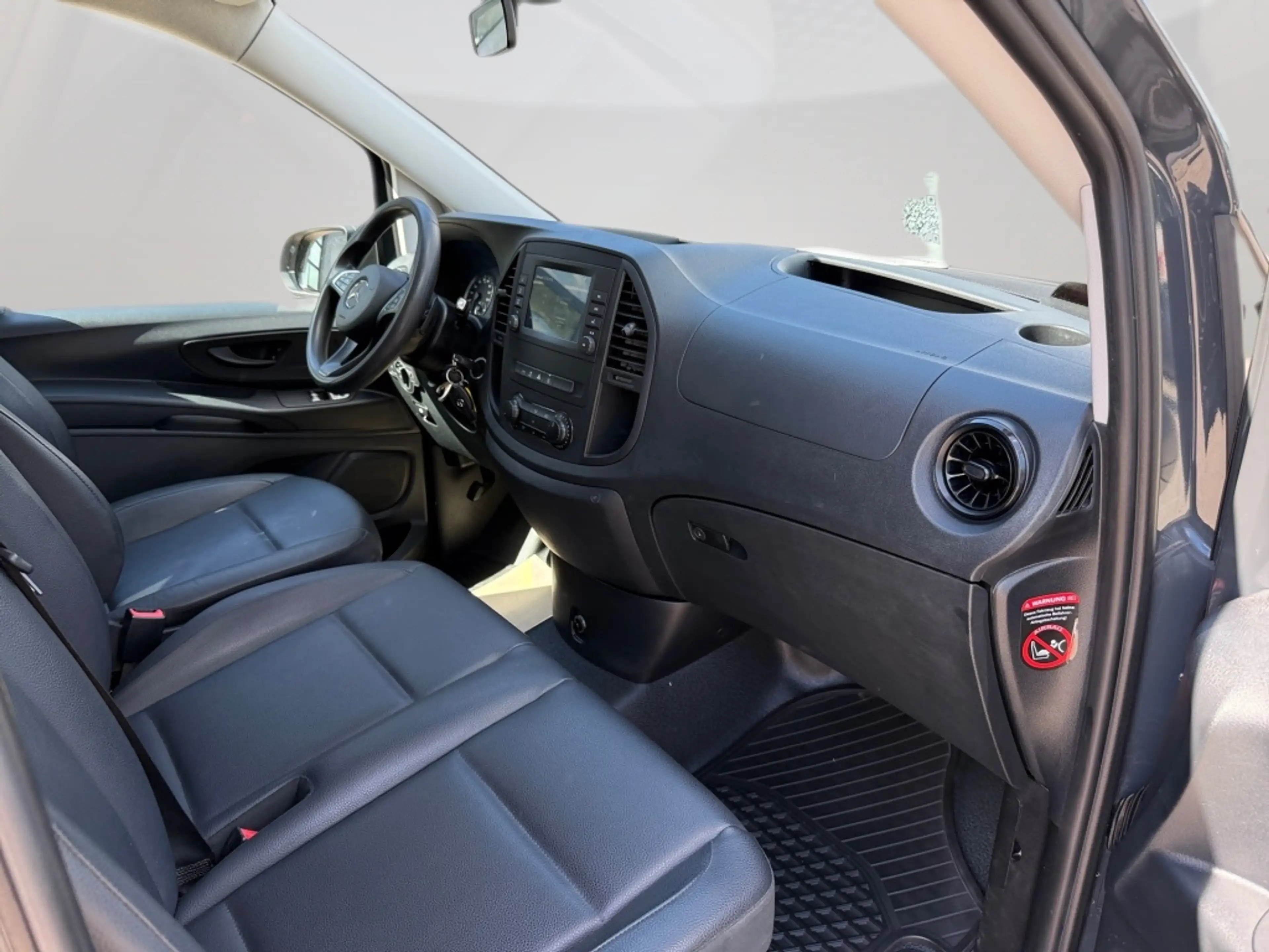 Mercedes-Benz Vito 114 TOURER BASE EXTRALANG KLIMA AHK AUTOM — photo 11