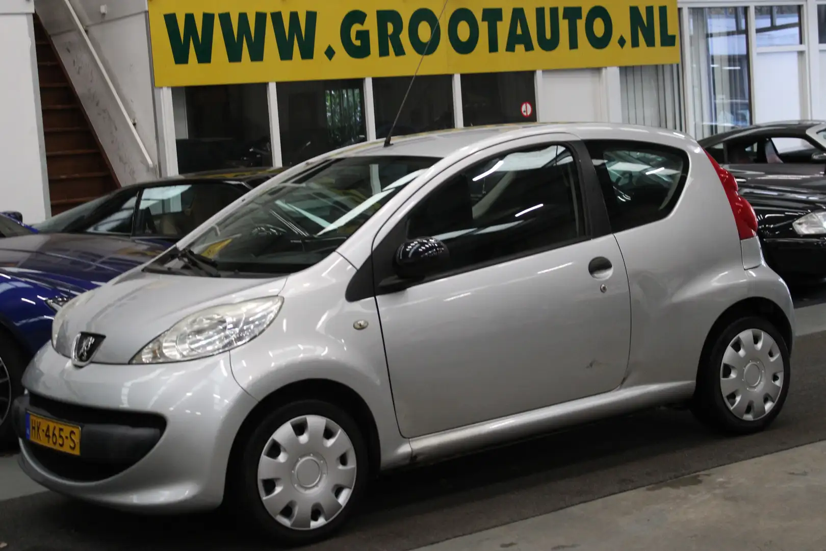 Peugeot 107 1.0-12V XR Stuurbekrachtiging Grijs - 1