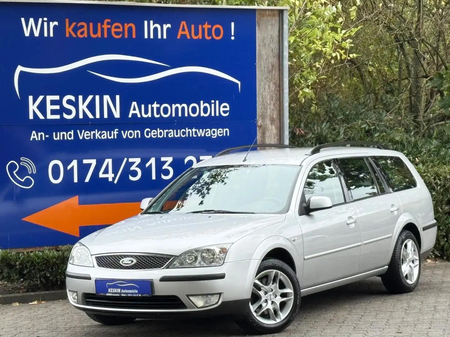 Ford Mondeo 1.8 81 kW Futura*KLIMAAUTOMATIK*ALU*TOP* Silber - 1