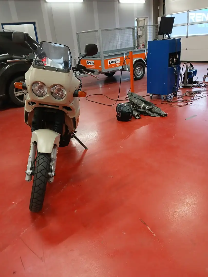 Cagiva Elefant 750 Beige - 2