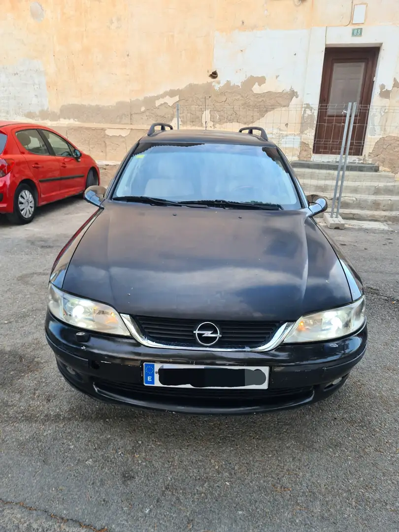 Opel Vectra Caravan 2.0DTI 16v Edition - 1