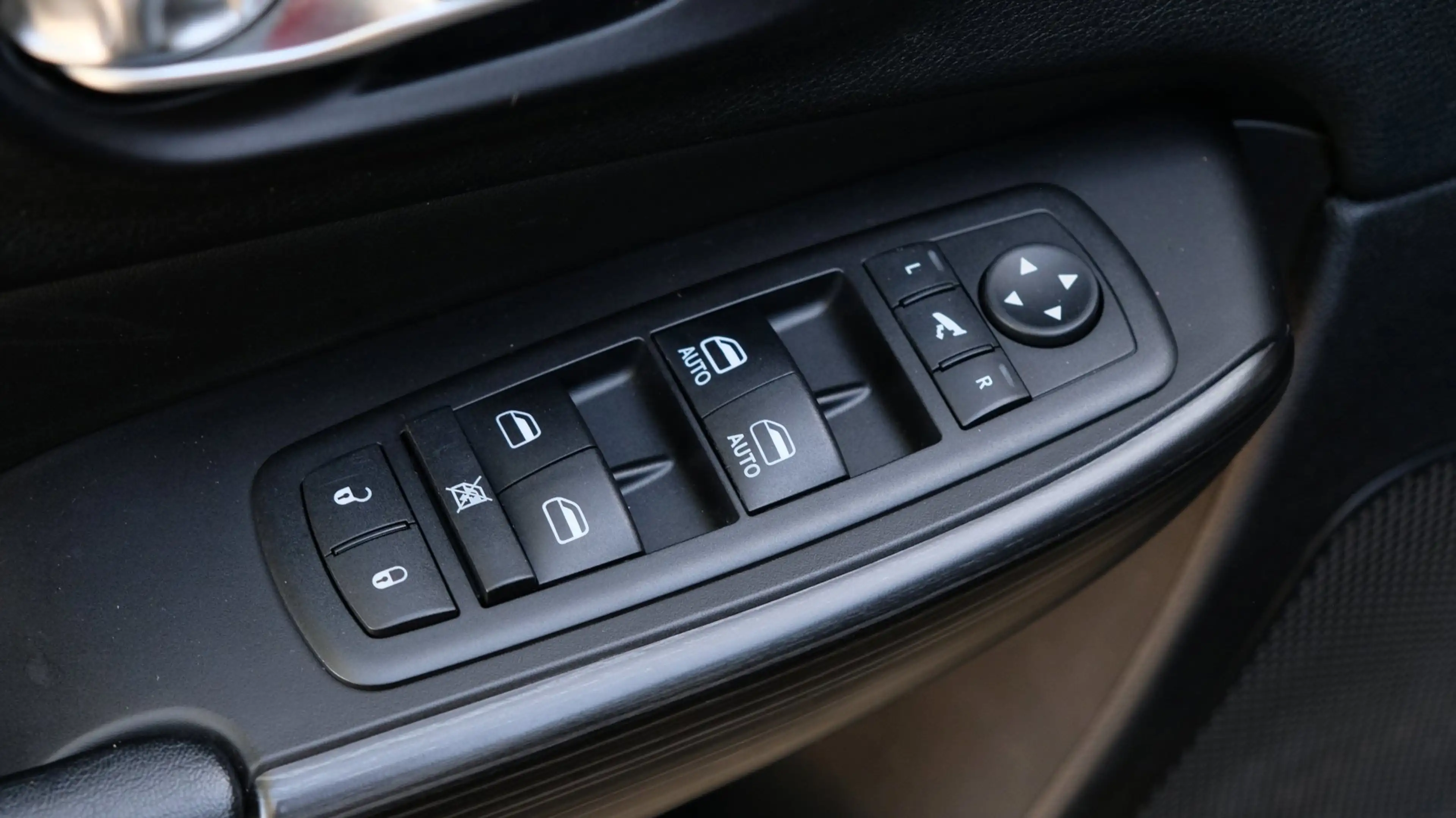 Jeep Cherokee 3.2 V6 Trailhawk 4WD Lock — photo 16
