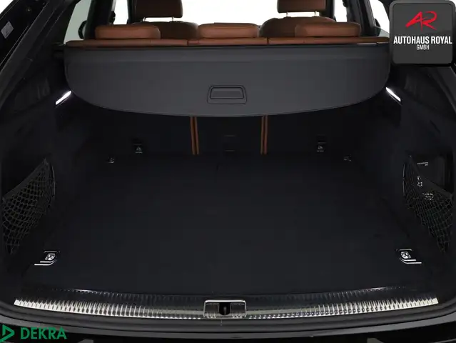 Audi Q5 view 14