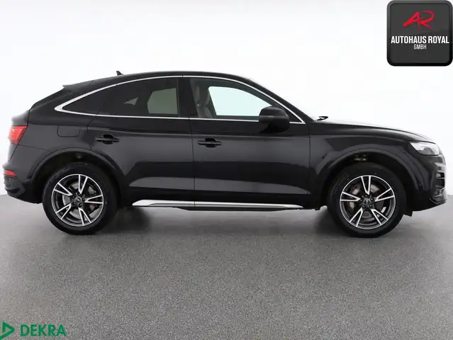 Audi Q5 view 6