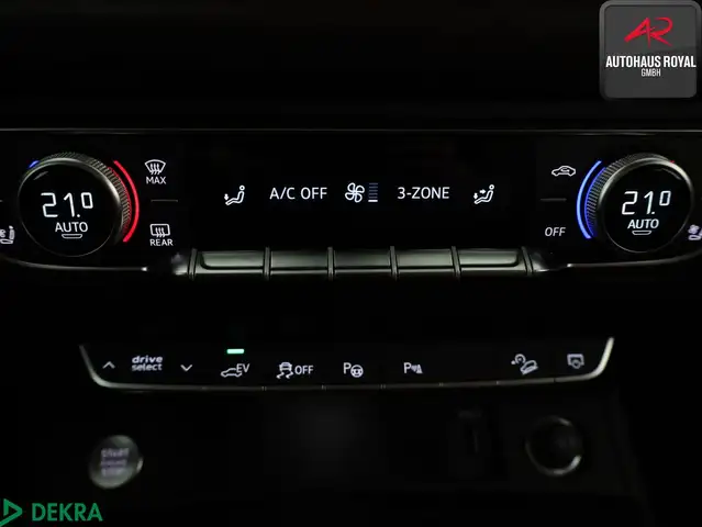 Audi Q5 view 25