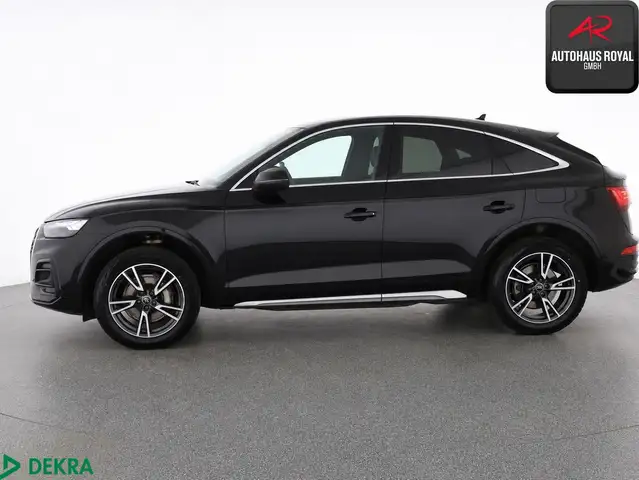 Audi Q5 view 2