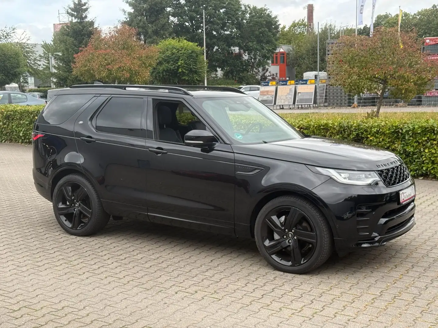 Land Rover Discovery 5 Dynamic SE D250 AWD nur 10.000 km* Negru - 1