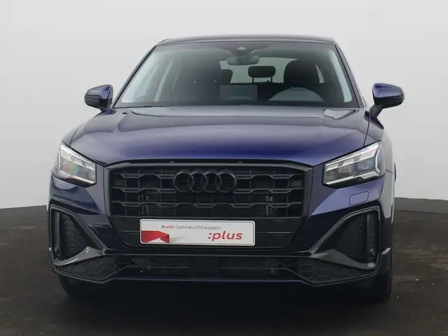 Audi Q2 view 3