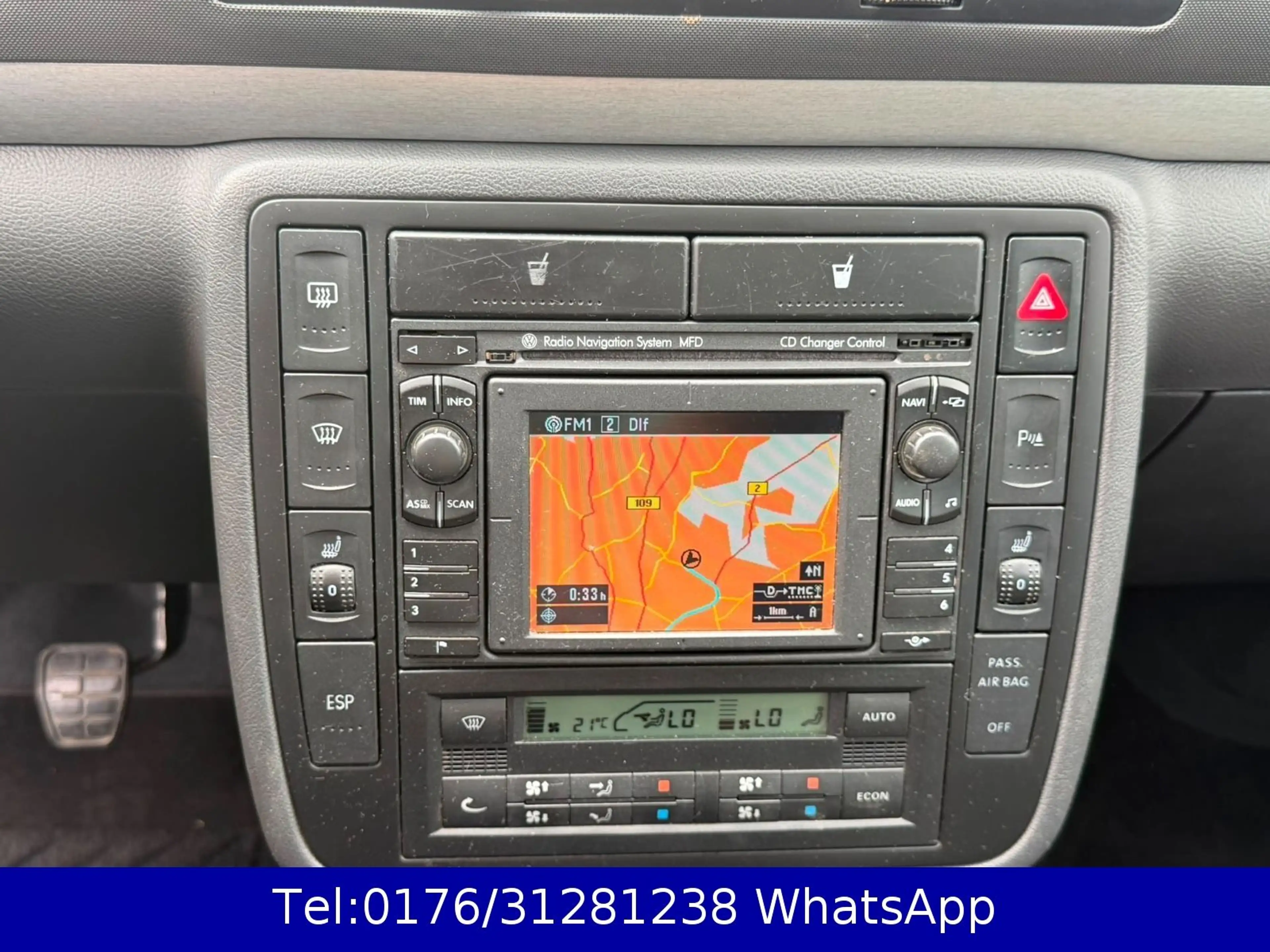 Volkswagen Sharan United 2.0 !! Tüv-Service Neu !! Navi !! — photo 17