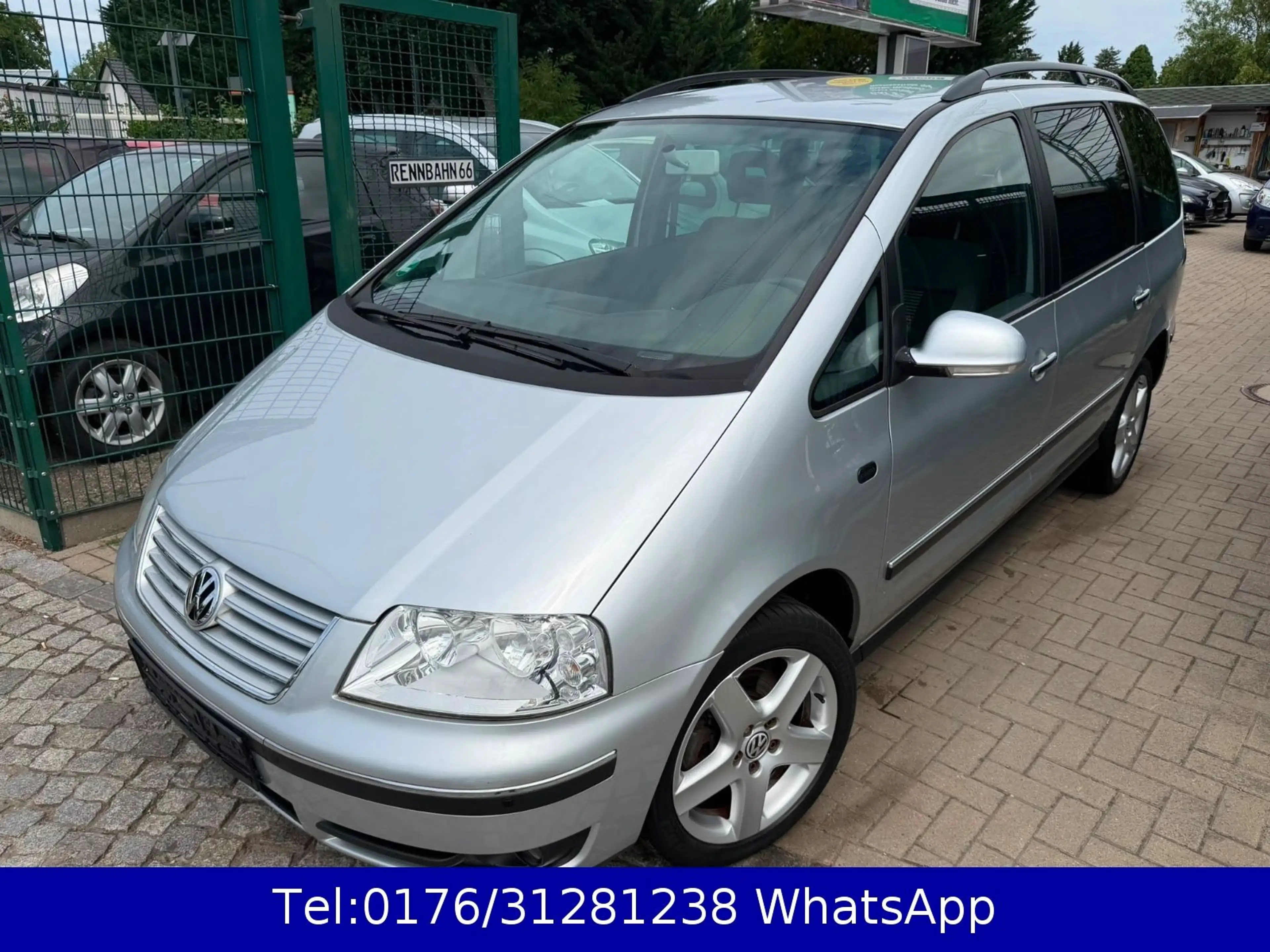 Volkswagen Sharan United 2.0 !! Tüv-Service Neu !! Navi !! — photo 7