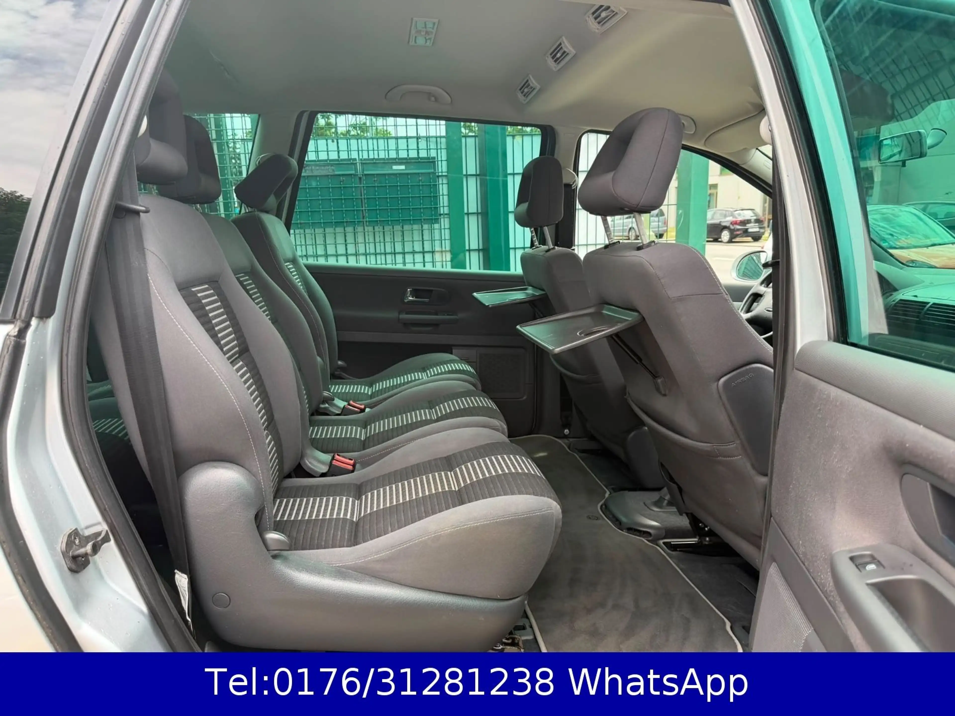 Volkswagen Sharan United 2.0 !! Tüv-Service Neu !! Navi !! — photo 14