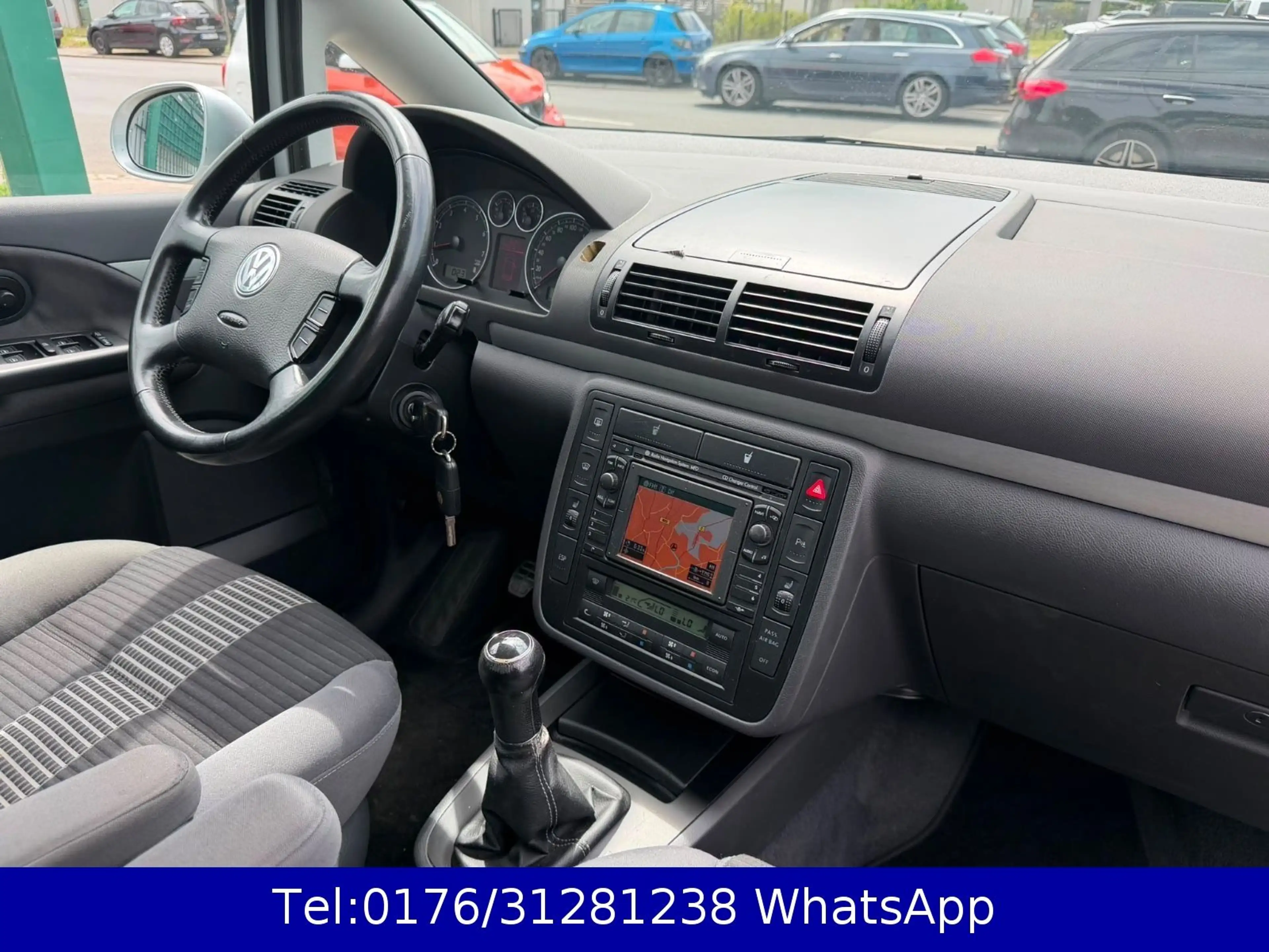 Volkswagen Sharan United 2.0 !! Tüv-Service Neu !! Navi !! — photo 12