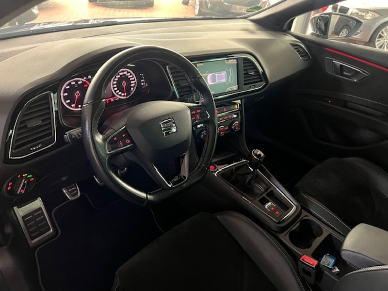 SEAT Leon Cupra 300 AD ACC Pano Navi Digit.Cockpit Sounds.LE — photo 7
