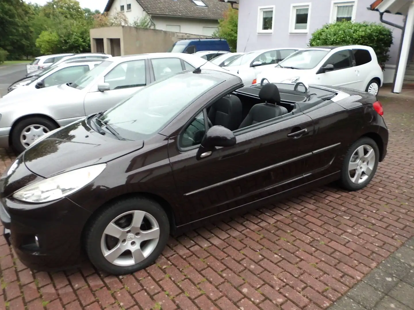 Peugeot 207 Active Noir - 1