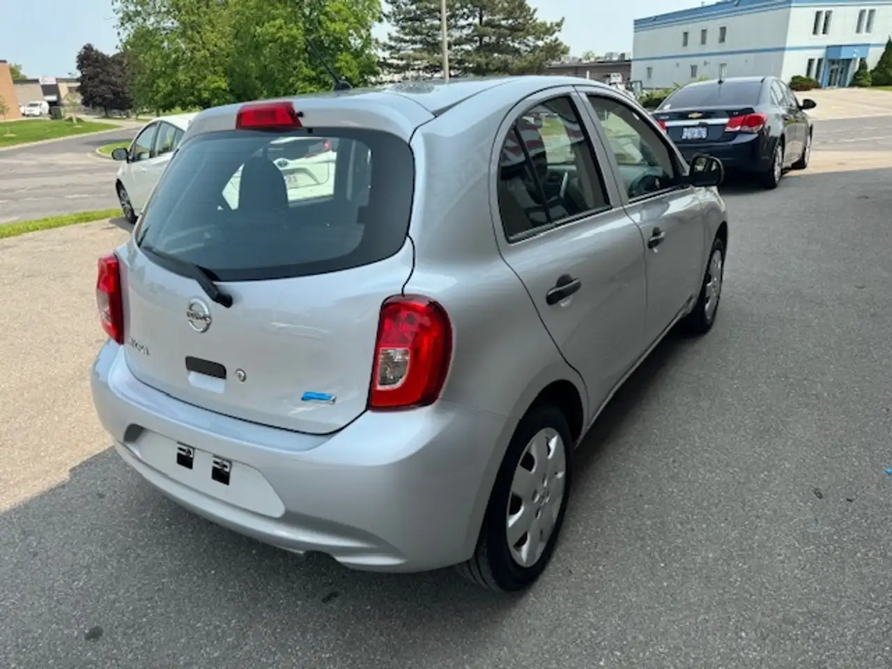 Nissan Micra снимка Nissan Micra