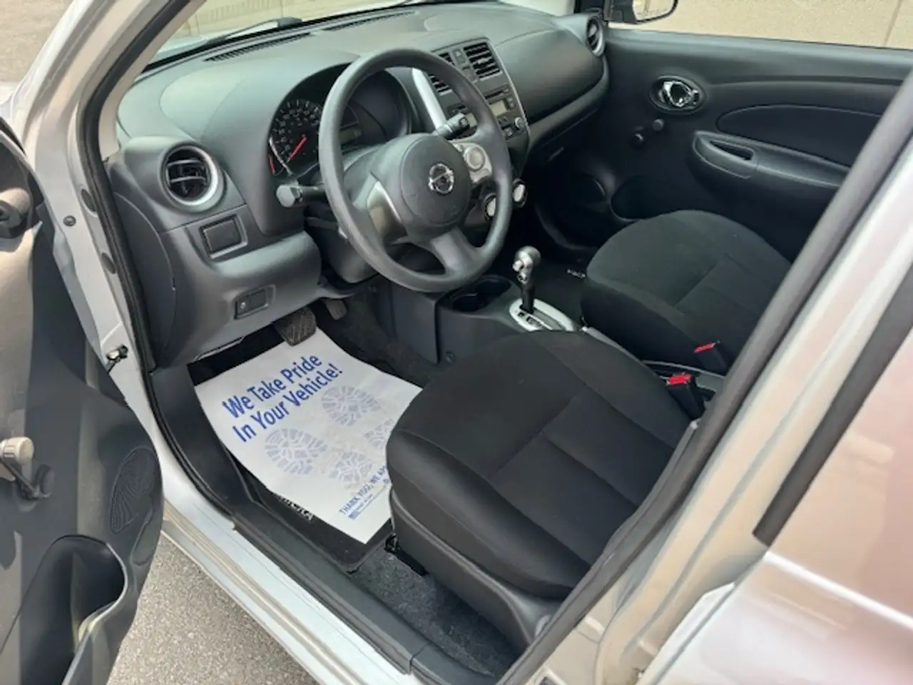 Nissan Micra снимка Nissan Micra