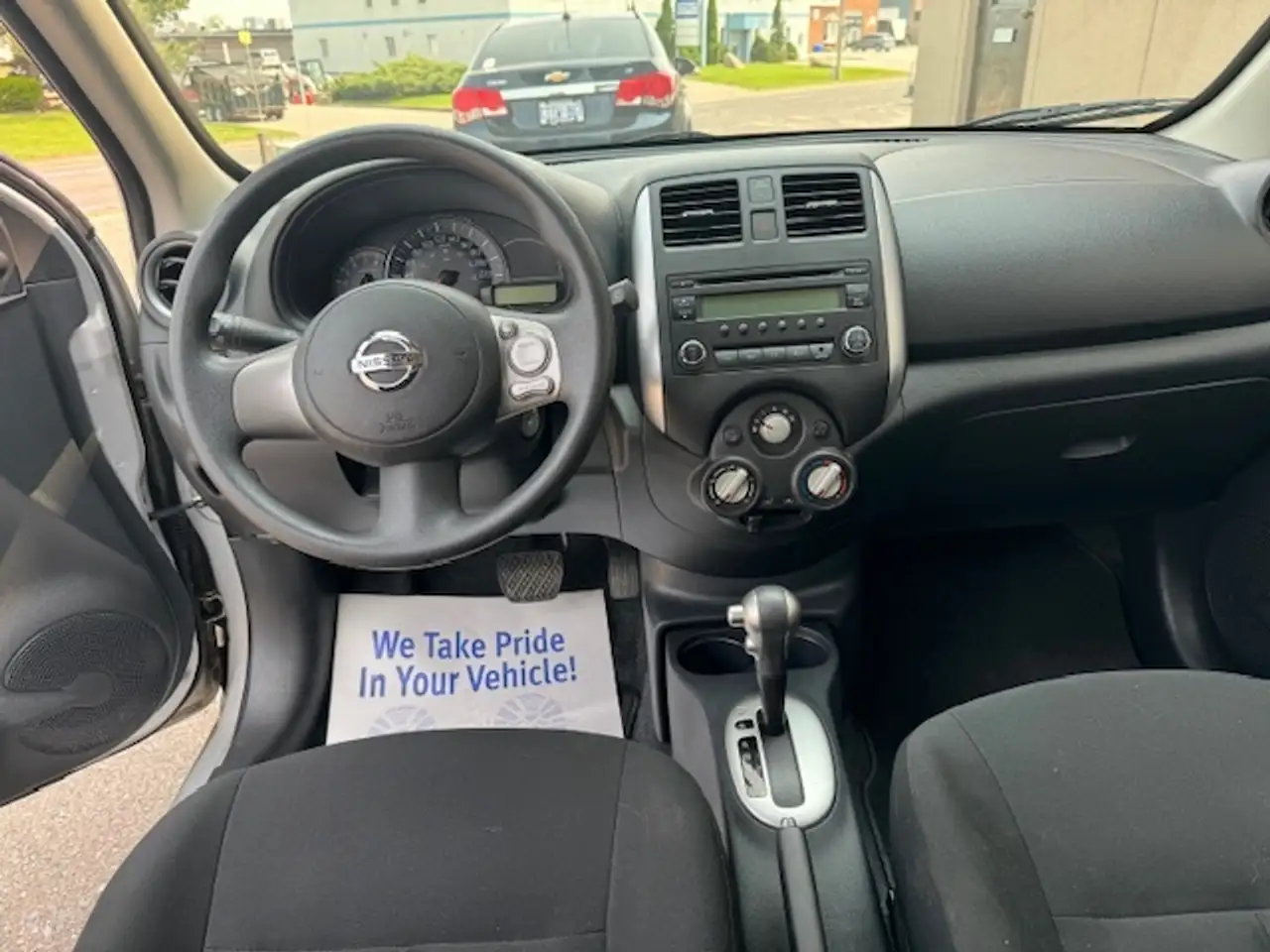 Nissan Micra снимка Nissan Micra