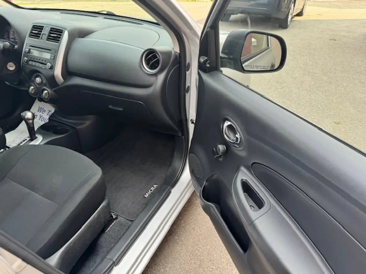 Nissan Micra снимка Nissan Micra
