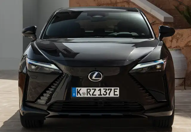 Lexus RZ 500e e-Luxury Steer by Wire AWD