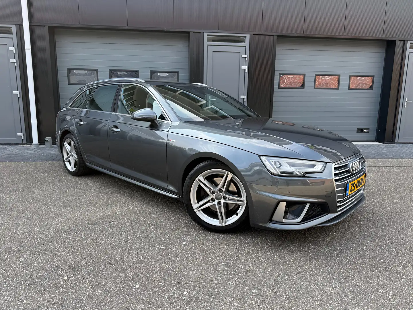 Audi A4 Audi A4 2.0 TFSI Sport S-line Ed 190pk! 2X S-Line! Grigio - 1