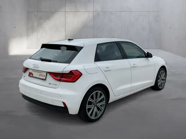 Audi A1 view 5