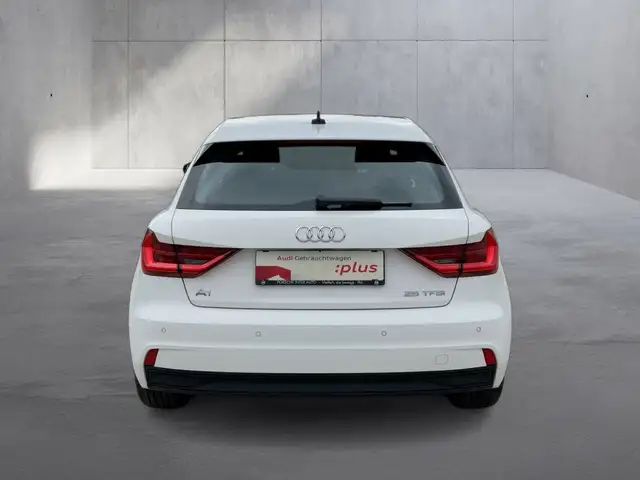 Audi A1 view 4