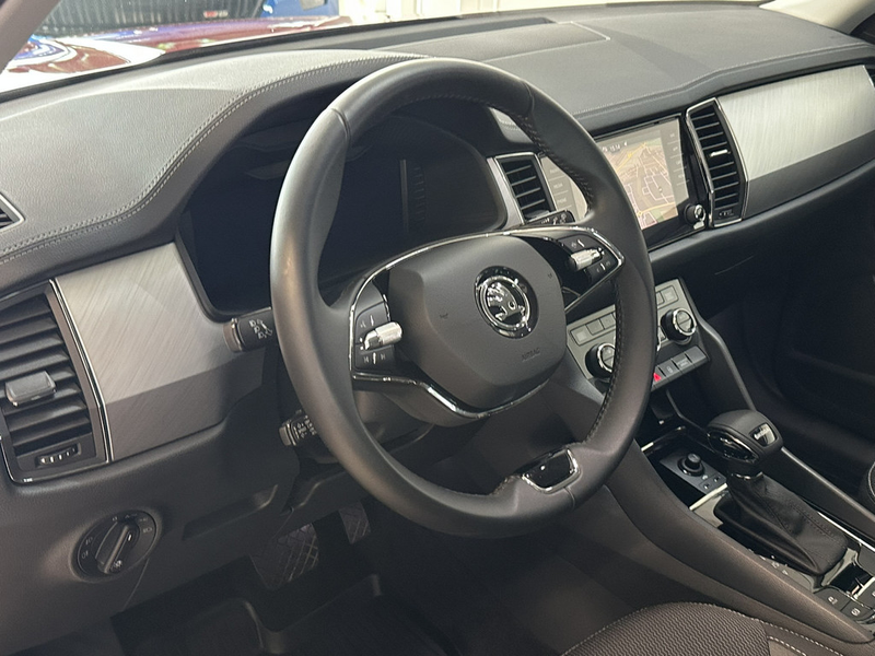Skoda Kodiaq 1.5 TSI ACT DSG Ambition FACEL. LED — photo 14