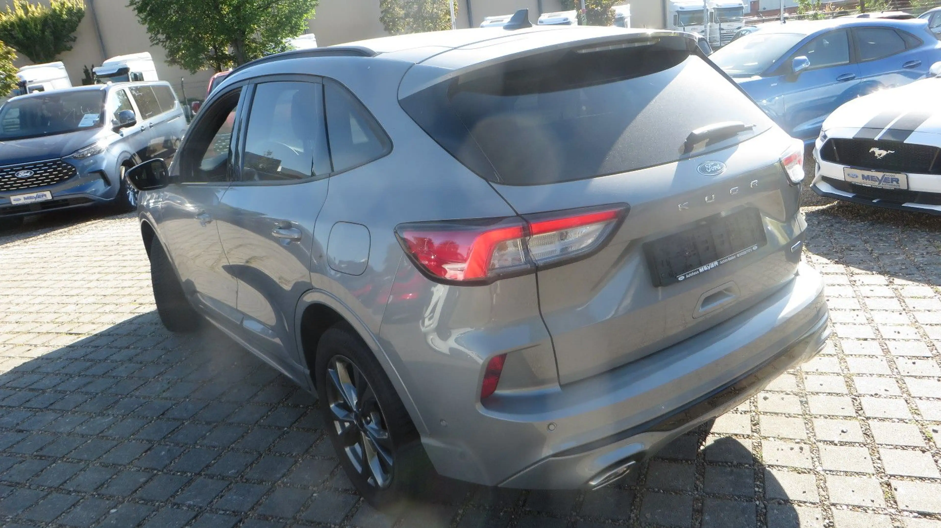 Ford Kuga Plug-In Hybrid ST-Line X, Sitzheizung — photo 2