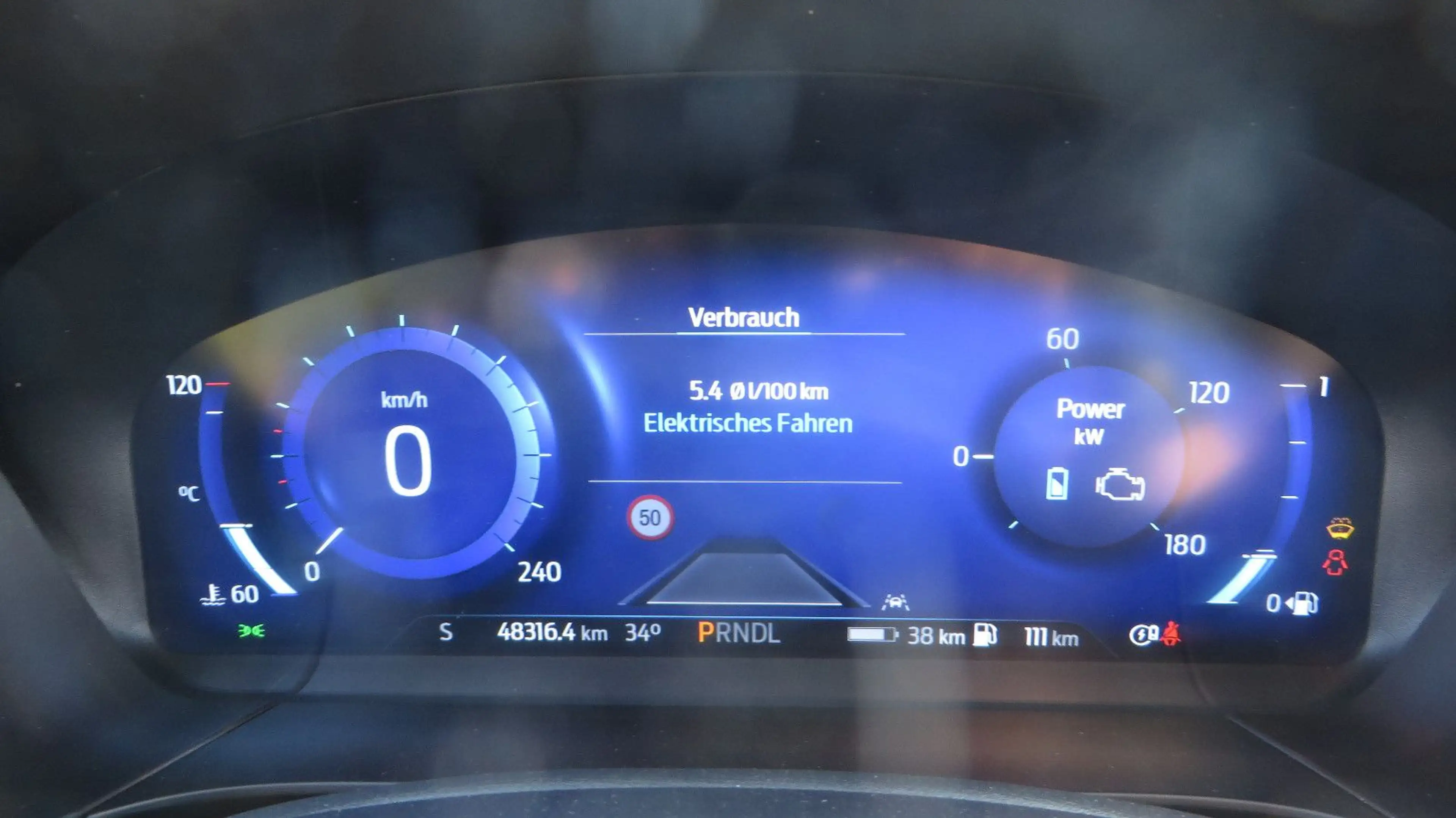 Ford Kuga Plug-In Hybrid ST-Line X, Sitzheizung — photo 8