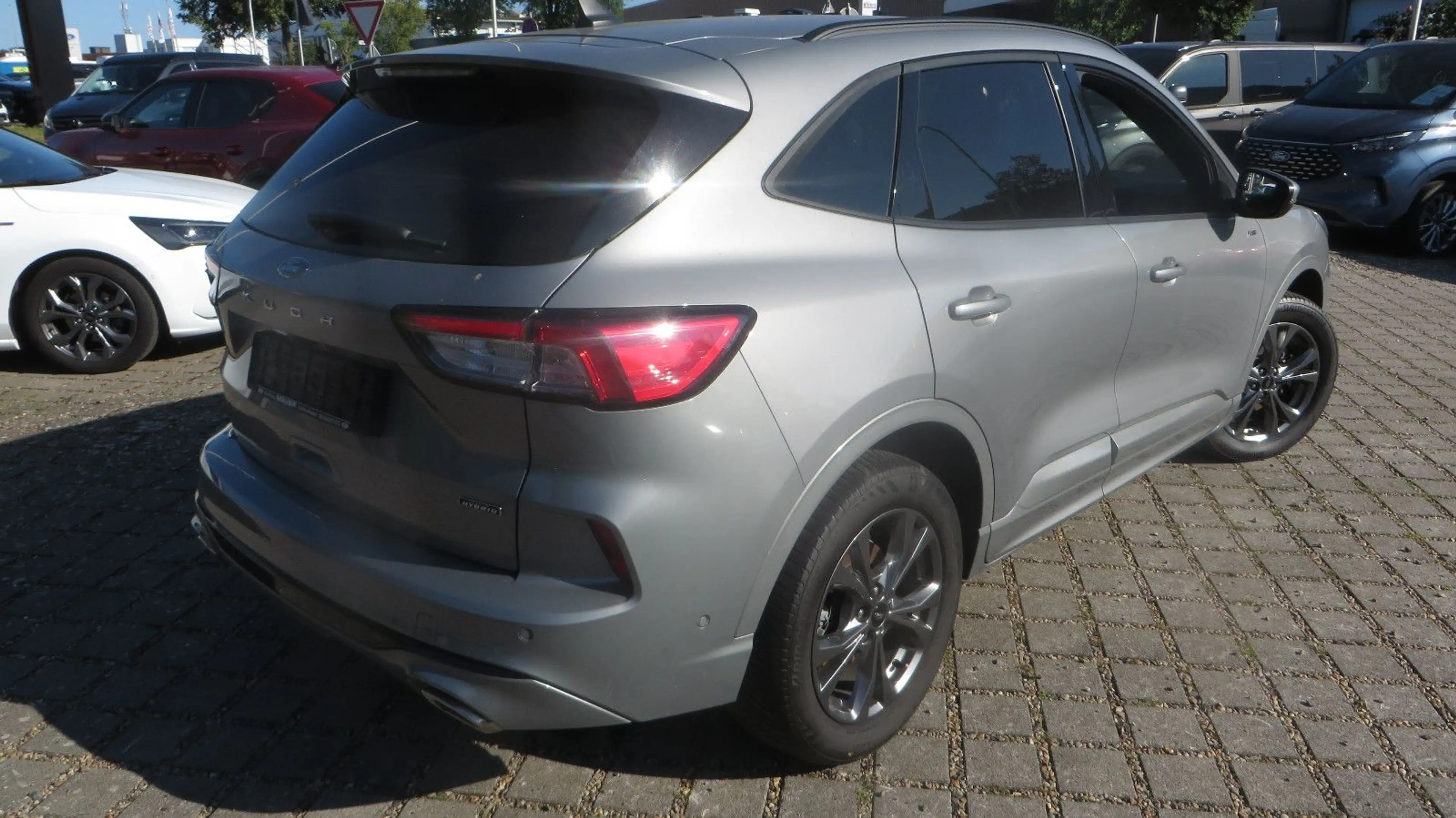 Ford Kuga Plug-In Hybrid ST-Line X, Sitzheizung — photo 3