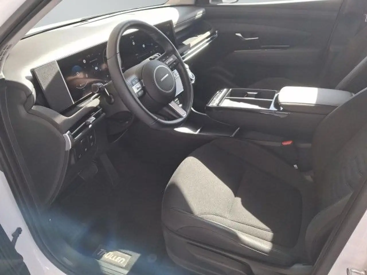Hyundai TUCSON Hybrid Trend KRELL LED 1.6 Benzin Bluetooth 16