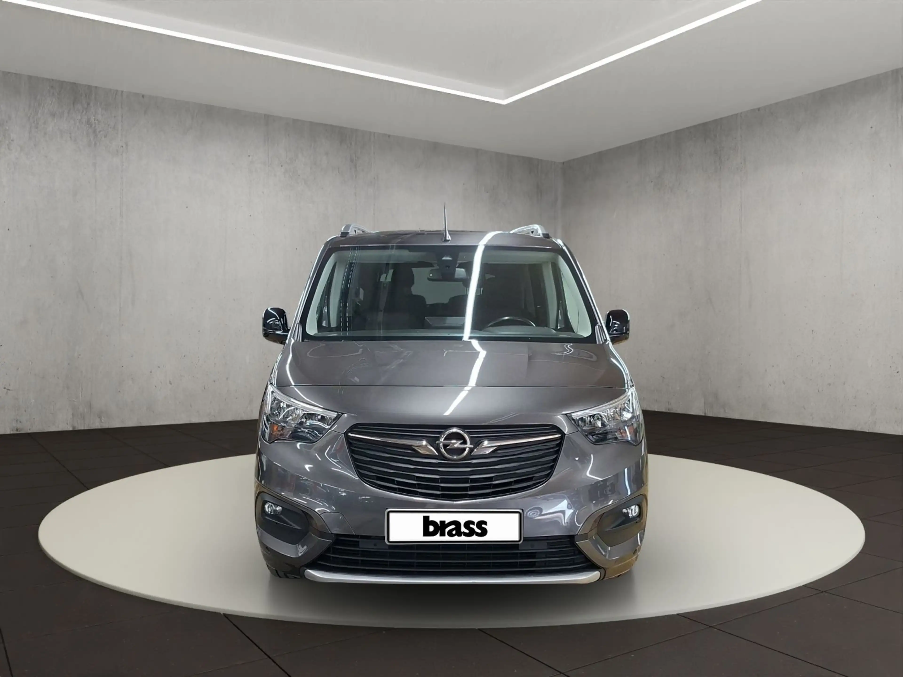 Opel Combo 1.2 Life Turbo Ultimate XL Automatik — photo 8