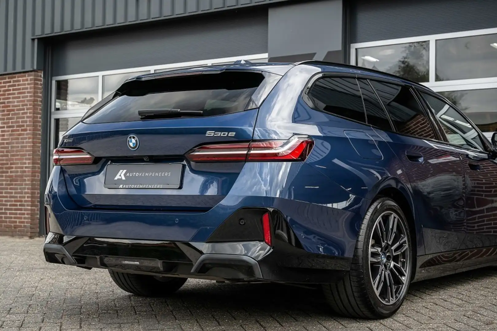 BMW 530 5-serie 530e xDrive M Sport | Driving Ass. Plus | Azul - 2