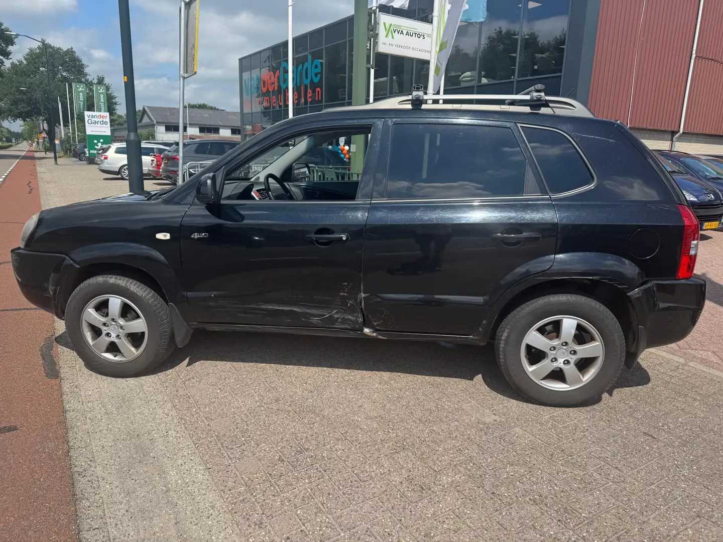 Hyundai TUCSON 2.0 CRDi 4x4 4WD airco, elektr ramen, stoelverwarm Noir - 2