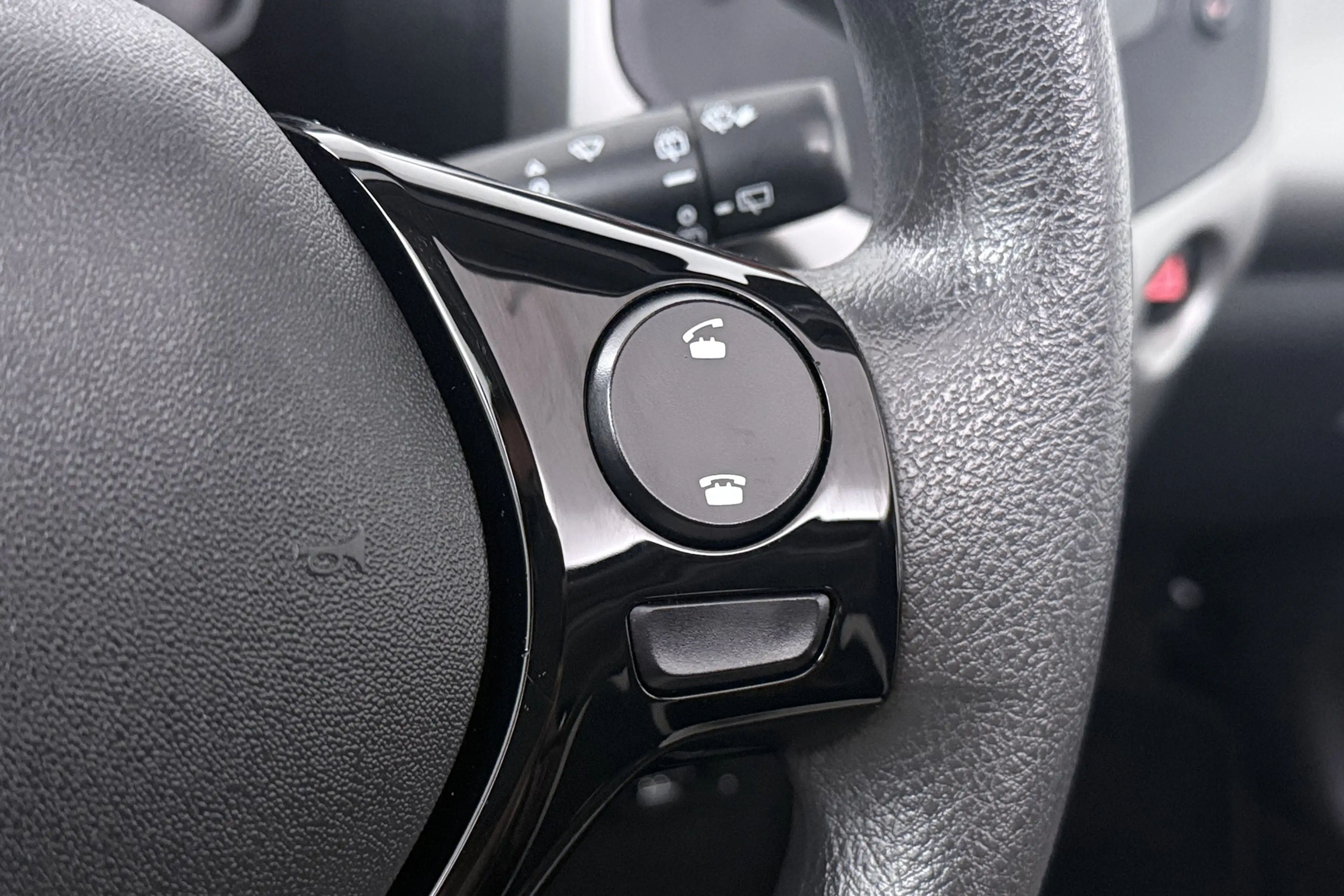 Peugeot 108 1.0 VTi Active (CABRIO TOP, BLUETOOTH, AIRCO) — photo 13