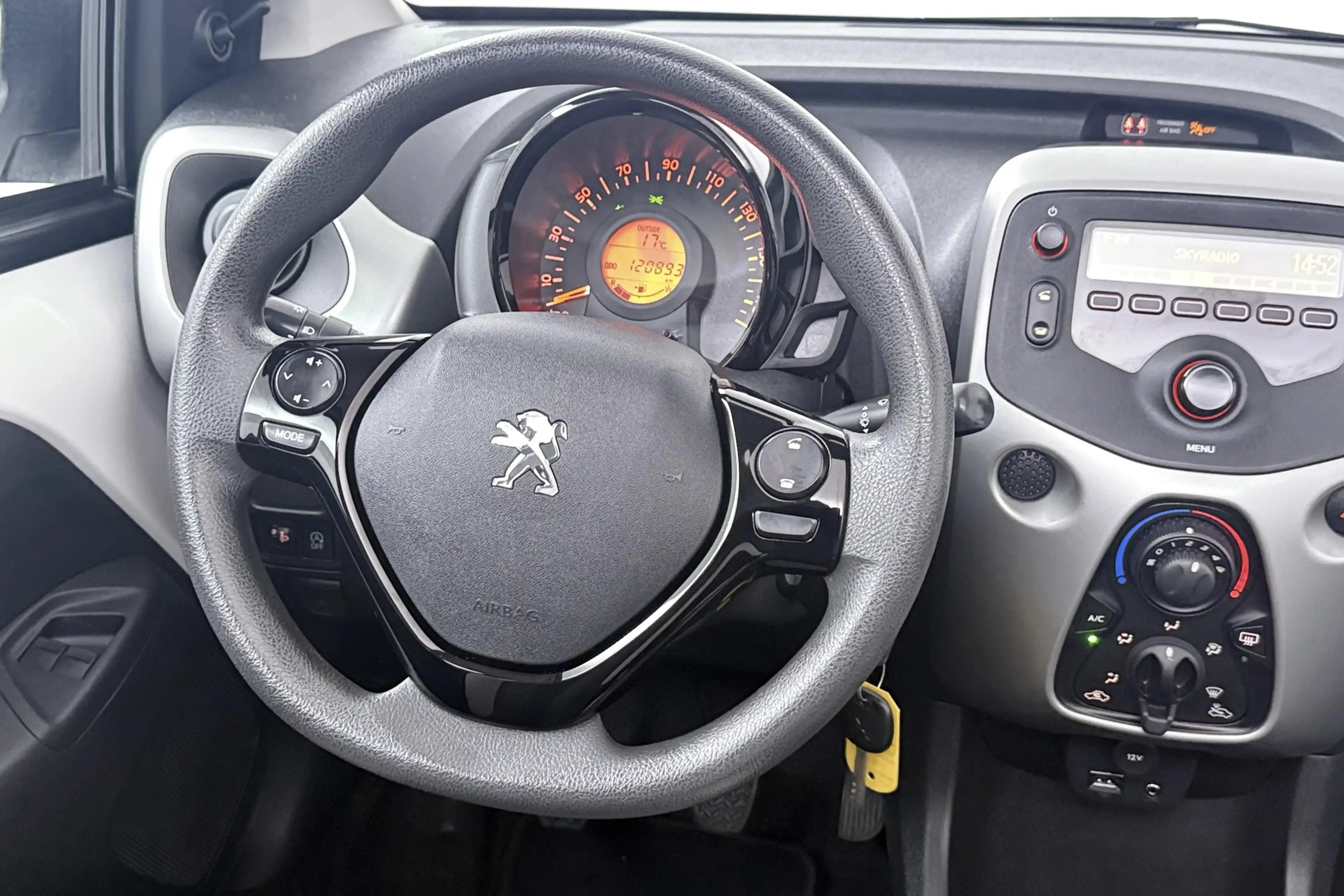 Peugeot 108 1.0 VTi Active (CABRIO TOP, BLUETOOTH, AIRCO) — photo 3