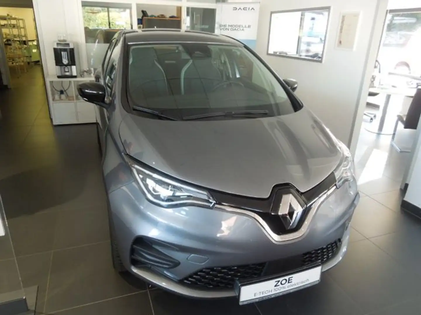 Renault ZOE E-Tech 100% elektrisch Evolution EV50 135hp Grau - 1