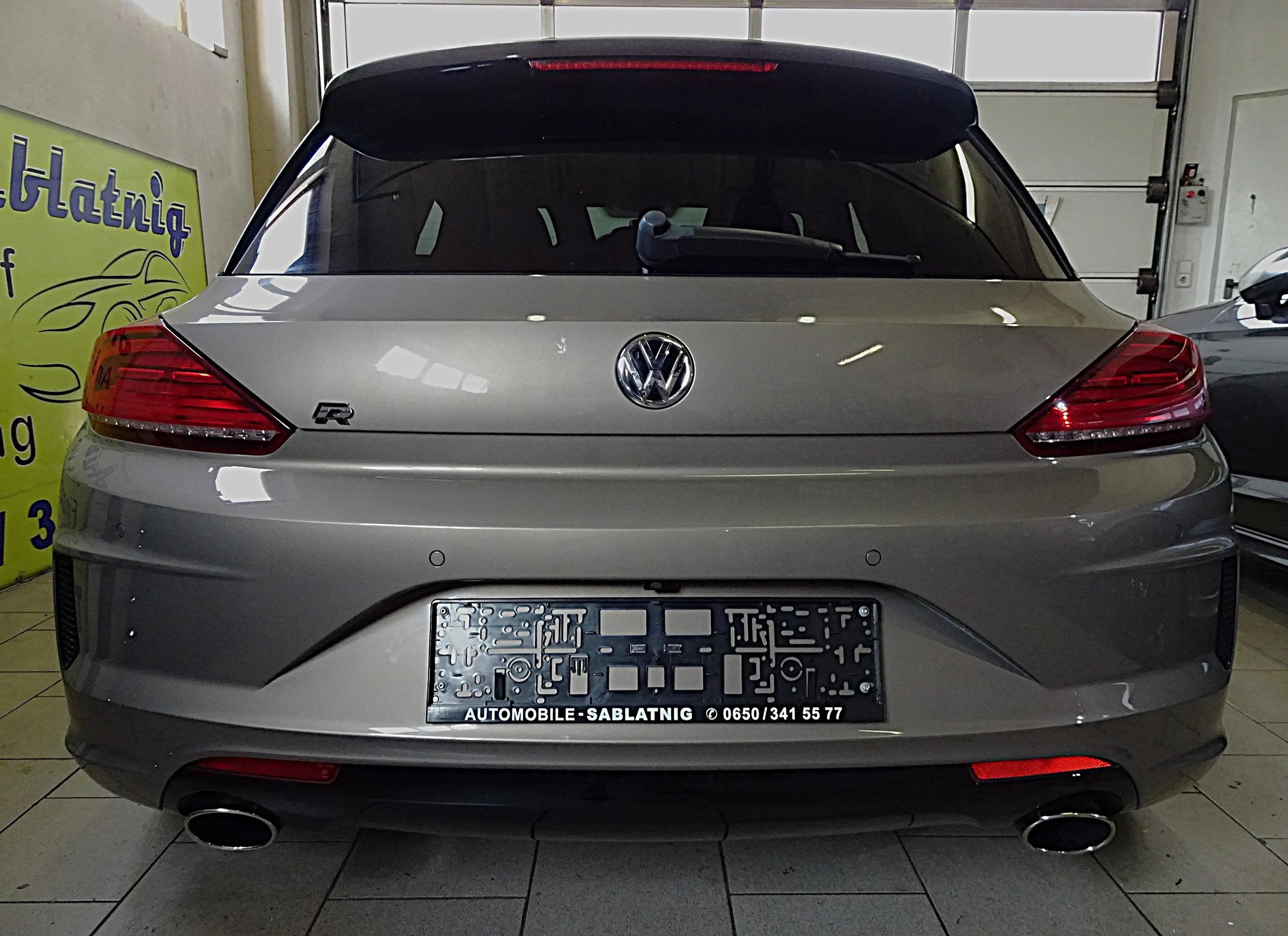 Volkswagen Scirocco R — photo 7