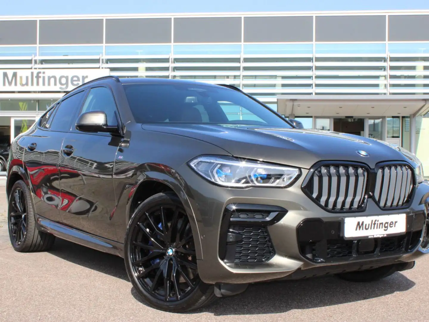 BMW X6 x40d M Sport HUD Laser Standh.SurView ACC 22" Grün - 2