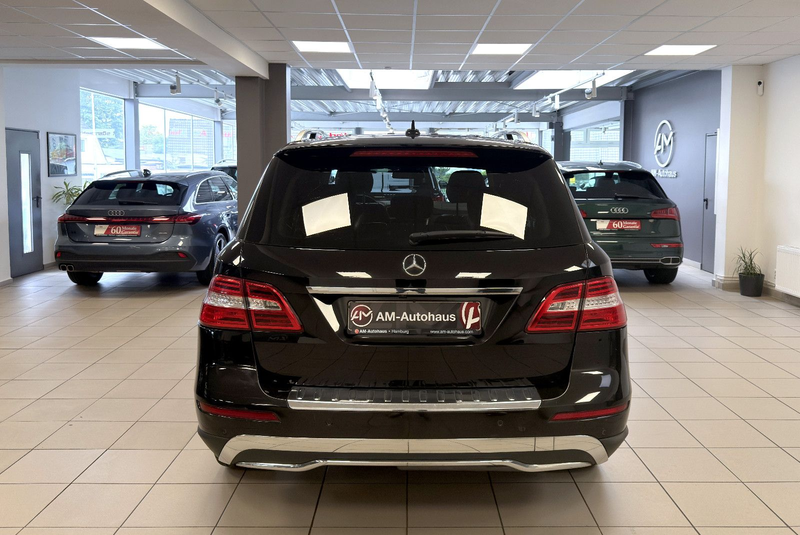 Mercedes-Benz ML 350 CDI BlueTec *GlasSD*ACC*AHK*StdHzg*Memory — photo 10