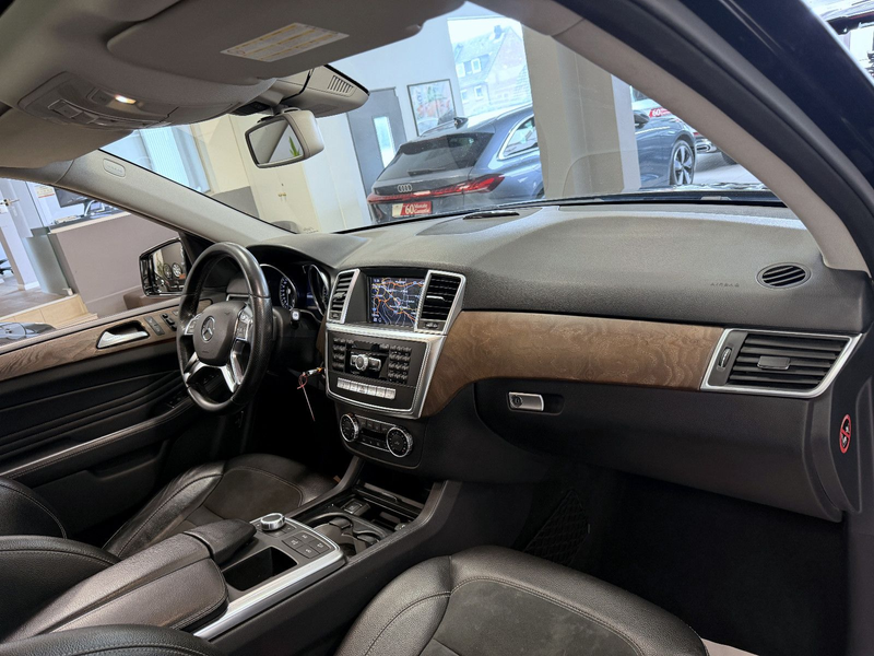 Mercedes-Benz ML 350 CDI BlueTec *GlasSD*ACC*AHK*StdHzg*Memory — photo 12