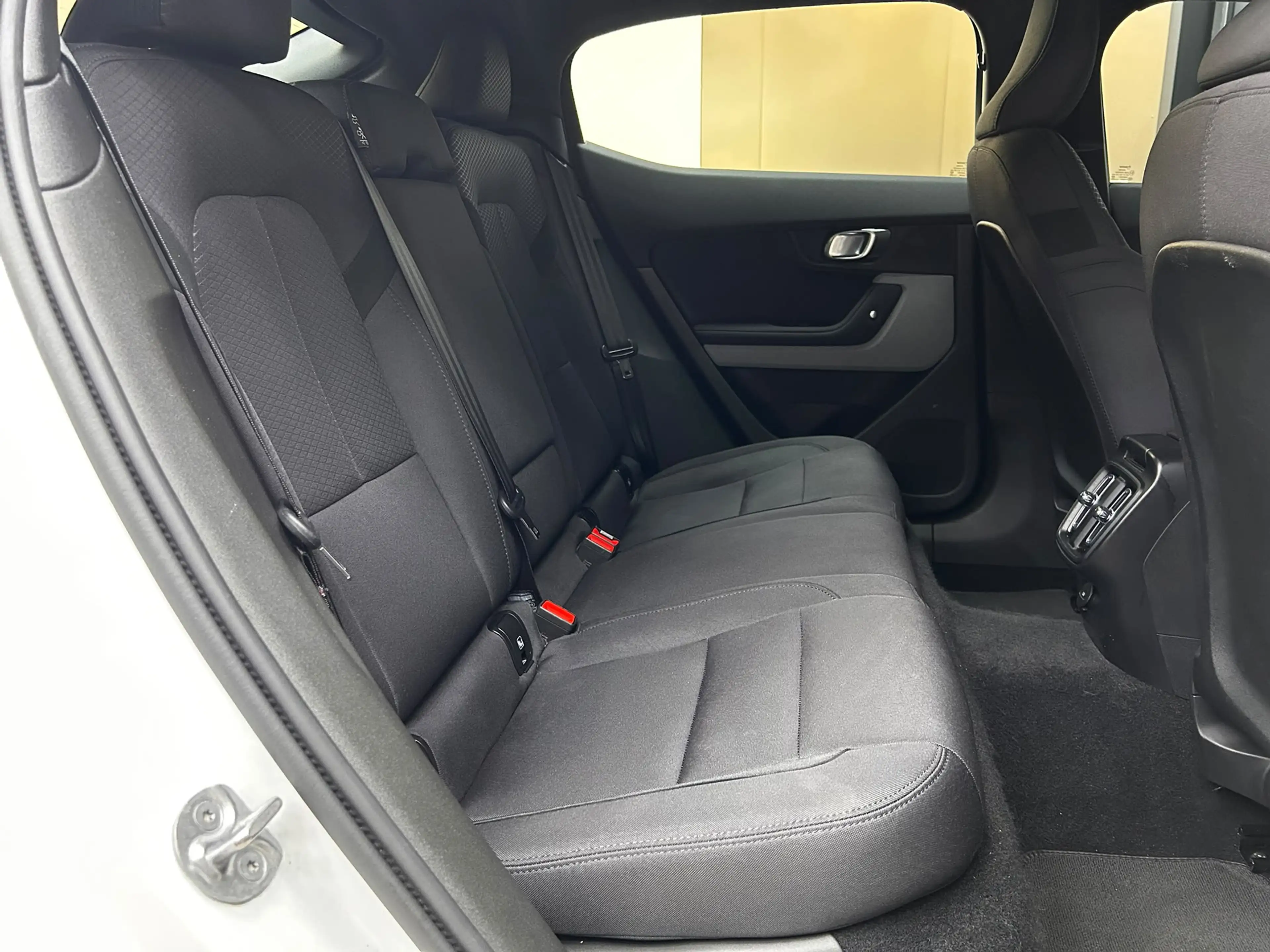 Polestar 2 Long Range Dual LED+SHZ+NAVI+KAMERA+ACC+DAB+ — photo 11