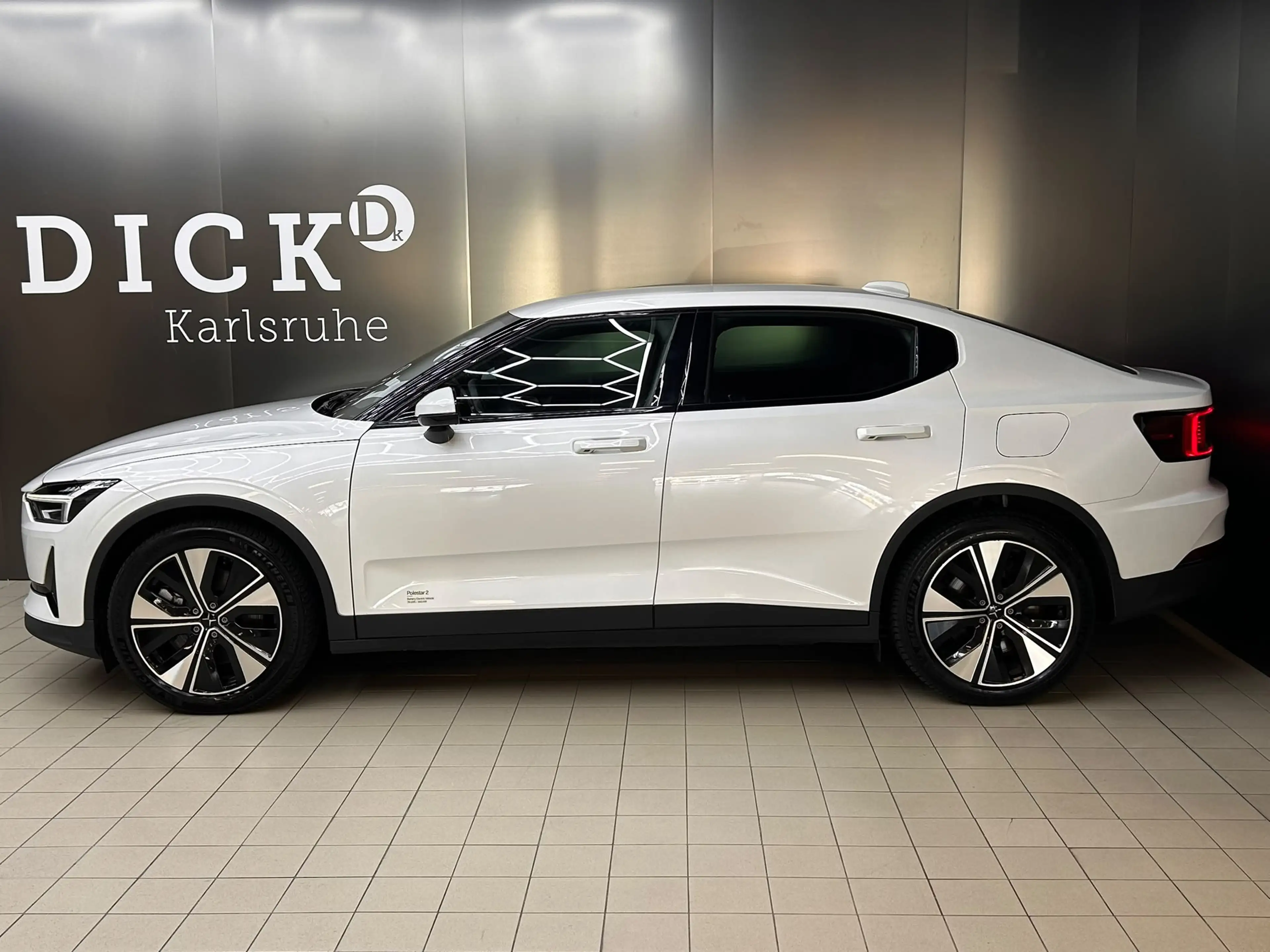 Polestar 2 Long Range Dual LED+SHZ+NAVI+KAMERA+ACC+DAB+ — photo 4
